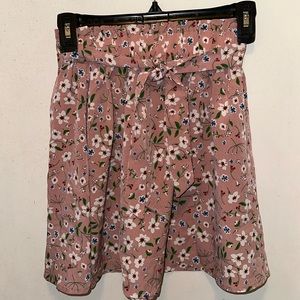 SHEIN girl’s floral skirt Size teen 10-11y, with belt never worn